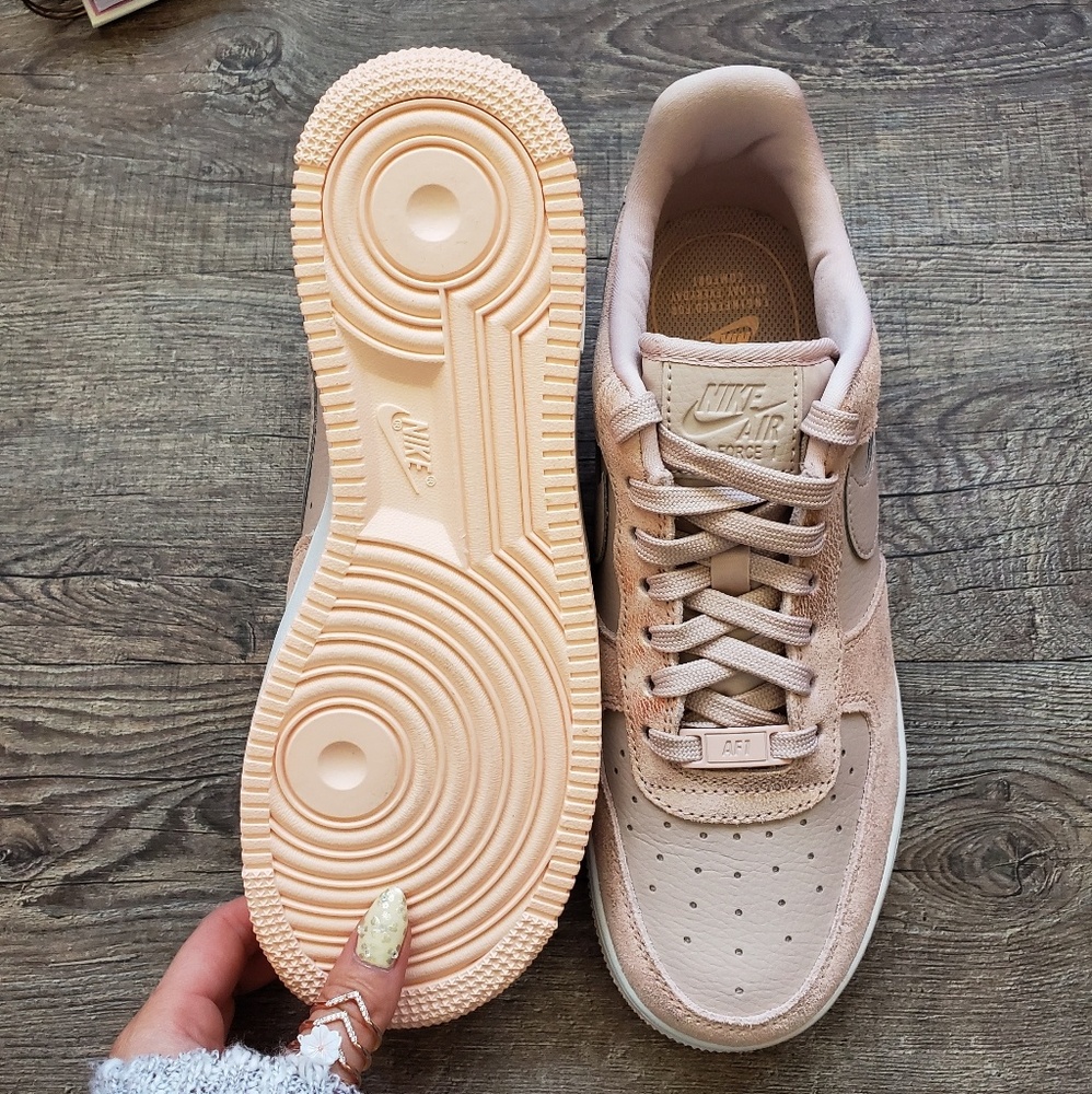 NEW Nike Air Force 1 '07 Premium - Picture 6 of 8